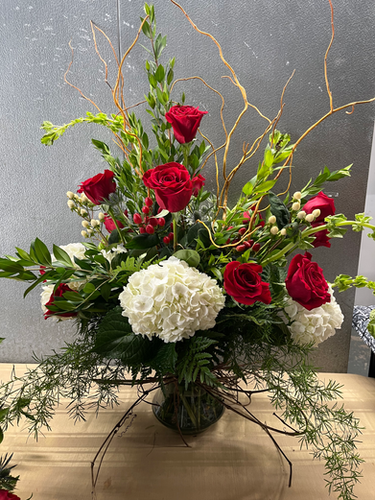 Rustic End Piece | pikevillefloral