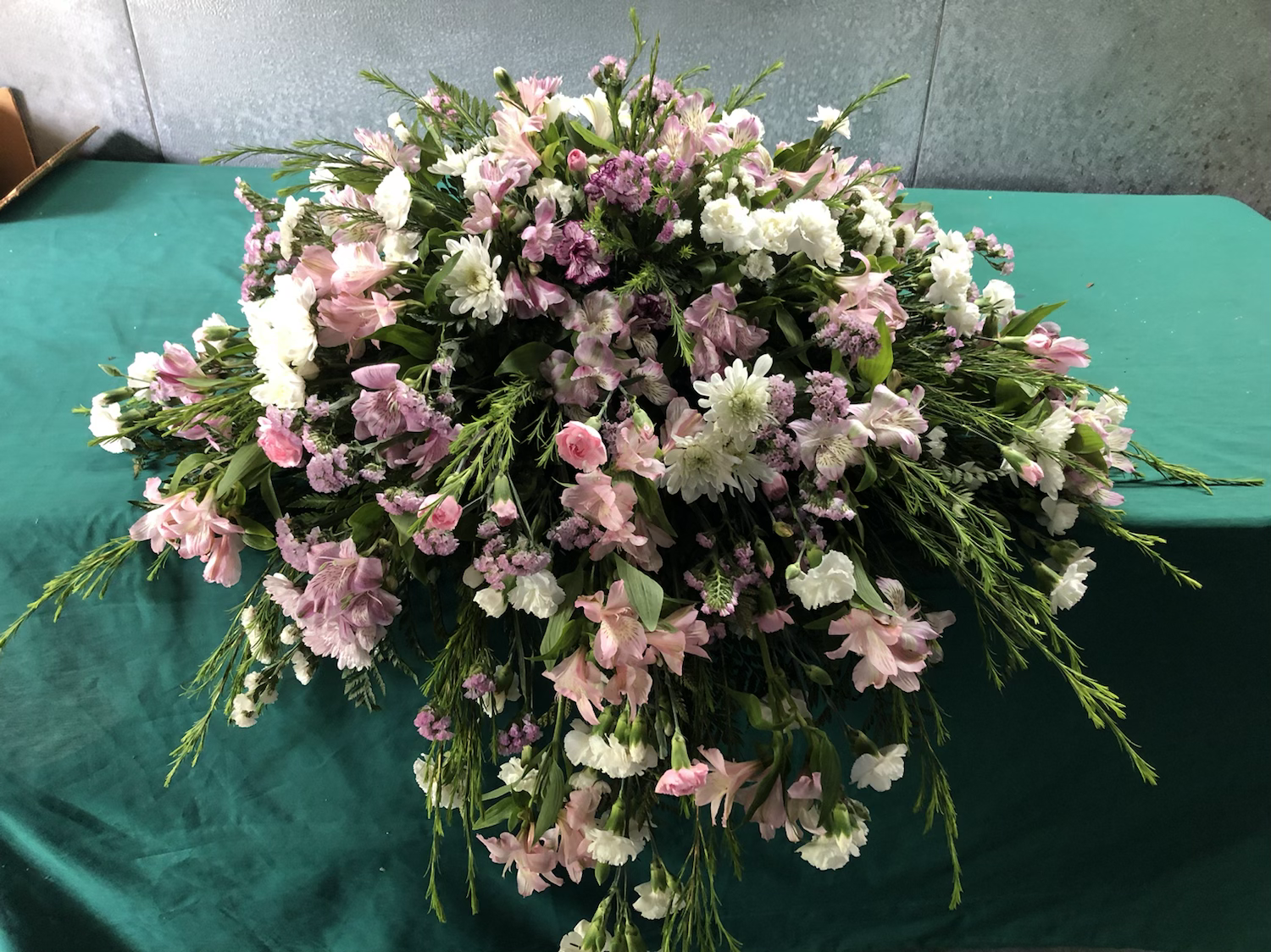 Simply Delicate Tribute 
