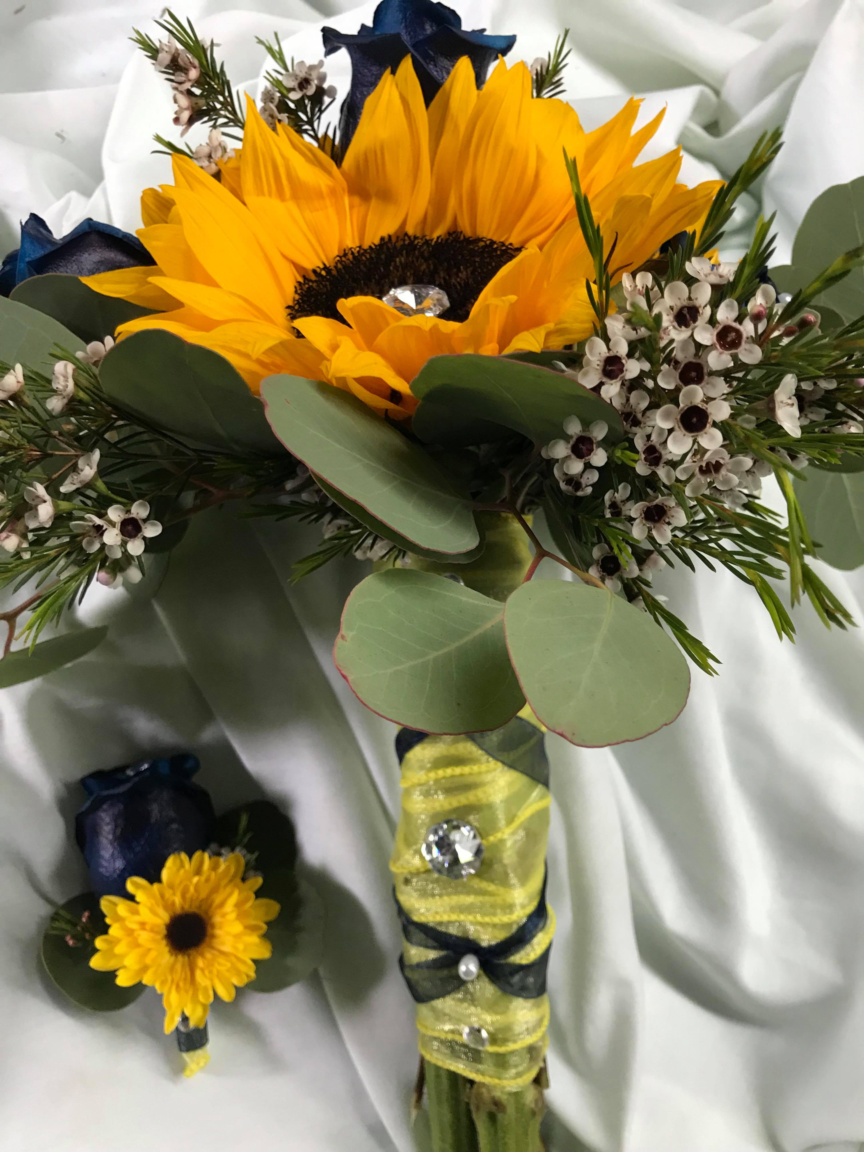 Sunflower Shine Bouquet