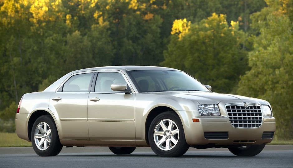 chrysler_300_manu-07_01.jpg