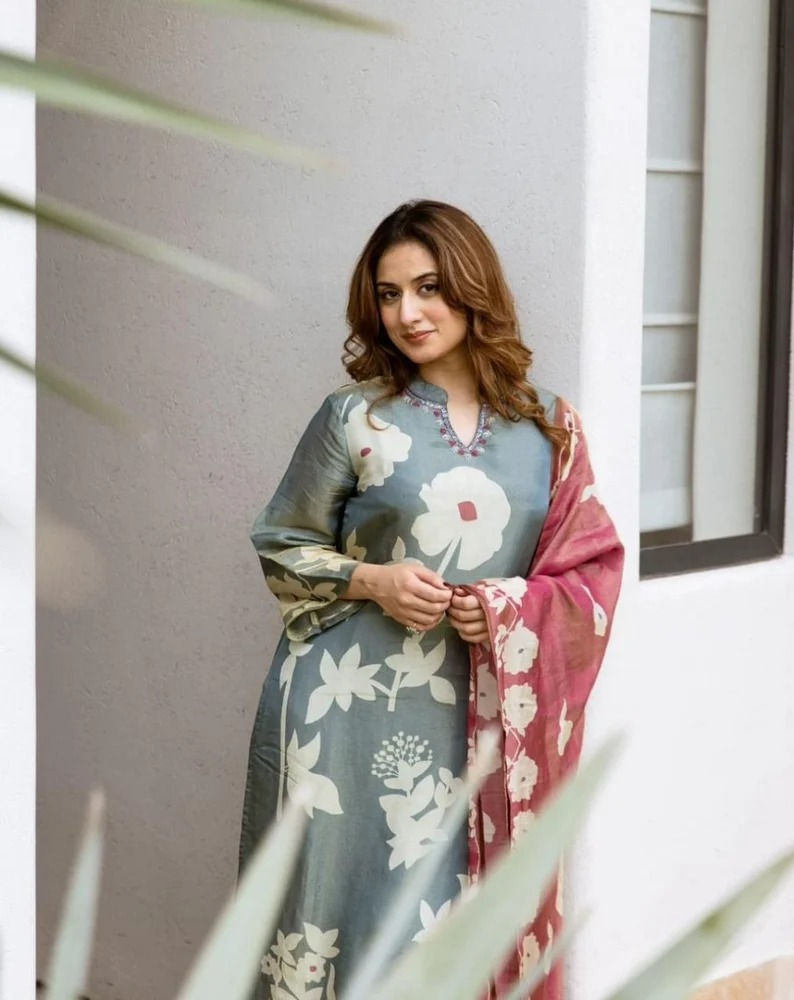 Thumbnail: Maryam Grey Salwar Suit Set With Dupatta