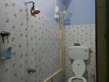 bath 1.jpg
