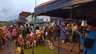 First in Tolworth Market - Christmas Special