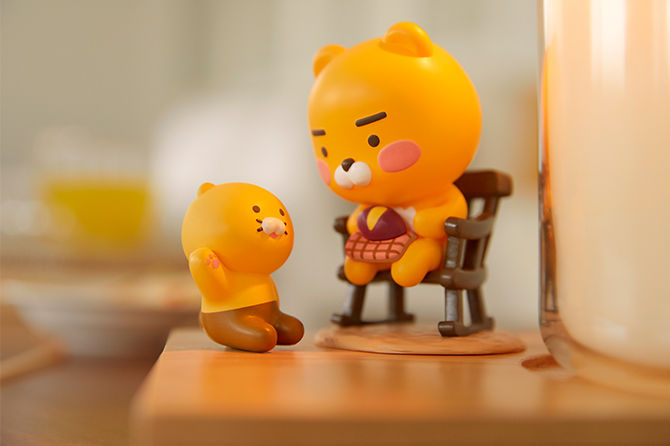 縮圖：Kakao Friends Ryan & 春植 Candle Warmer 蠟燭暖燈