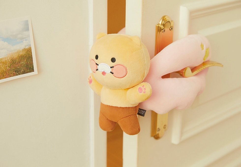 縮圖：Kakao Friends Ryan&春植 Door Stopper 吊門塞