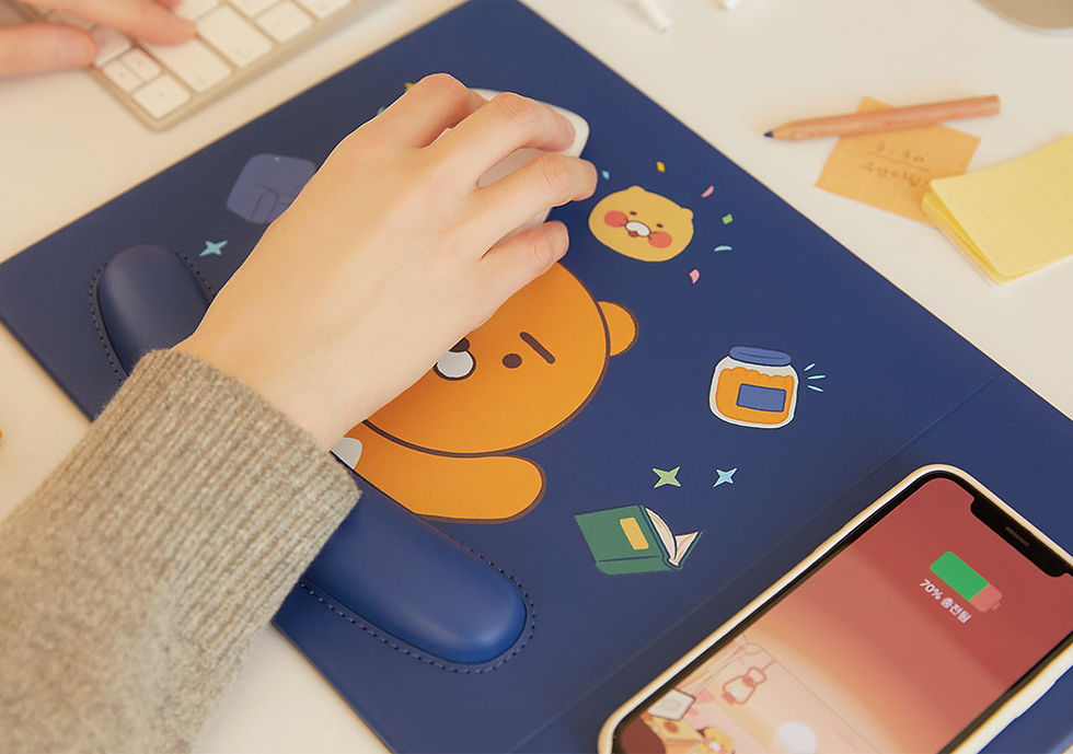 縮圖：Kakao Friends Ryan Wireless Charging Mousepad 無線充電墊鼠標墊