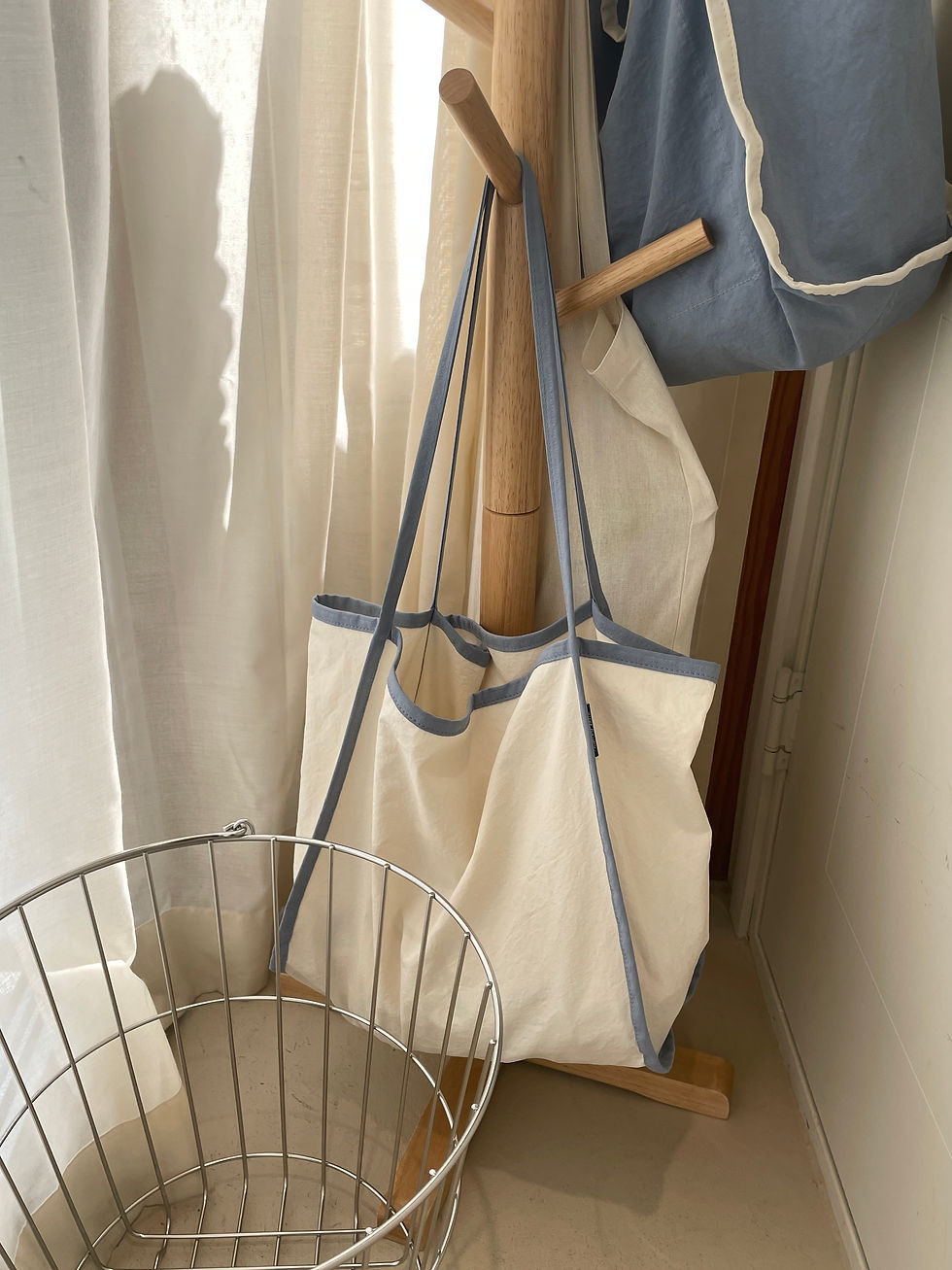 縮圖：Second Morning Blue May Bag 限量版單肩包