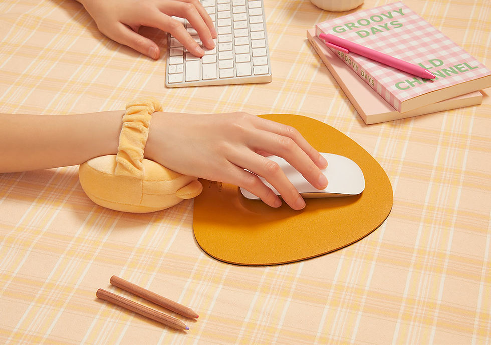 縮圖：Kakao Friends Ryan Face Type Mini Soft Plush 手腕保護墊