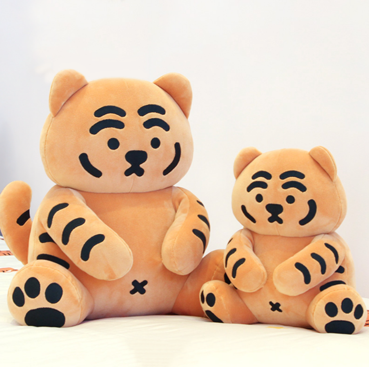 Muzik Tiger Sitting Doll 坐虎公仔