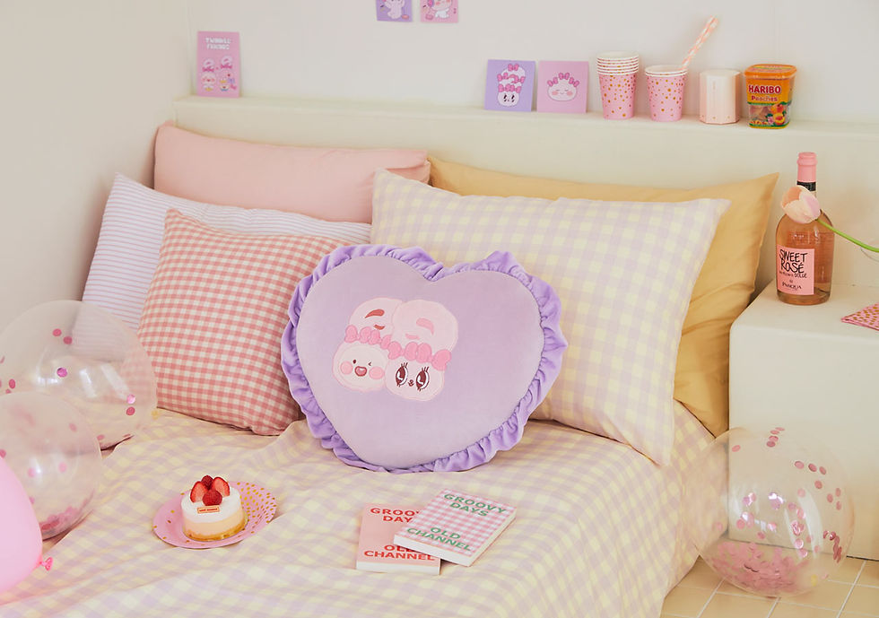 縮圖：Kakao Friends Apeach x Esther Bunny Heart Shape Cushion 心心抱枕