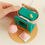 縮圖：Kakao Friends Little Apeach Class Mate Apple Watch Charging Stand 充電座