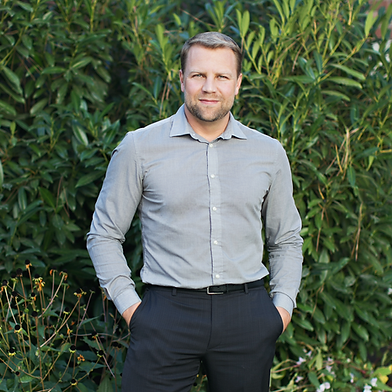 Peter Glanville
