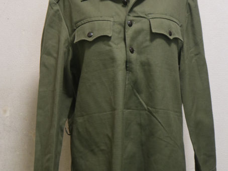 ブルガリア軍プルオーバージャケット