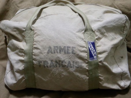 フランス軍パラシュートバッグ