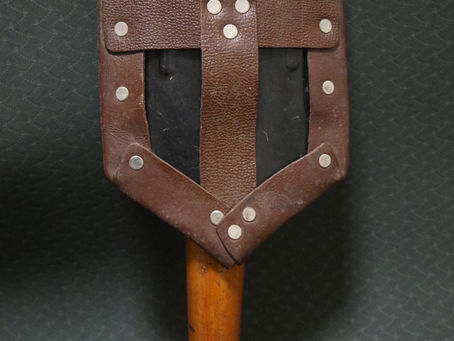 ルーマニア軍トレンチングツール