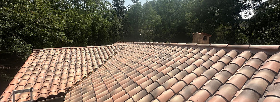 Rénovation toiture, rives faîtage, parepluie, abergement de cheminée, closoir