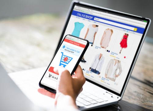 Compras en una tienda online desde un celular