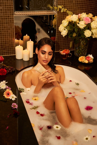KU2_Cosmetics28421.jpg
