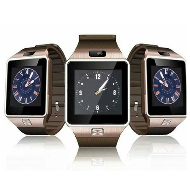 Bright Wrist Smartwatch and phone