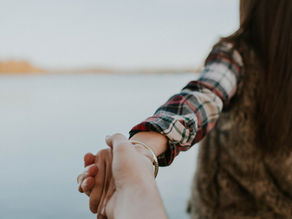 Del “¿Te gustaría ser mi novia?” Al “Hasta que la muerte nos separe”.