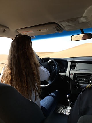 Desert driving lesson in Dubai