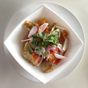 Cafe Isan Dubai fried egg salad