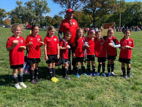 2014 Girls Red Enjoyed a Fun Tournament Weekend!