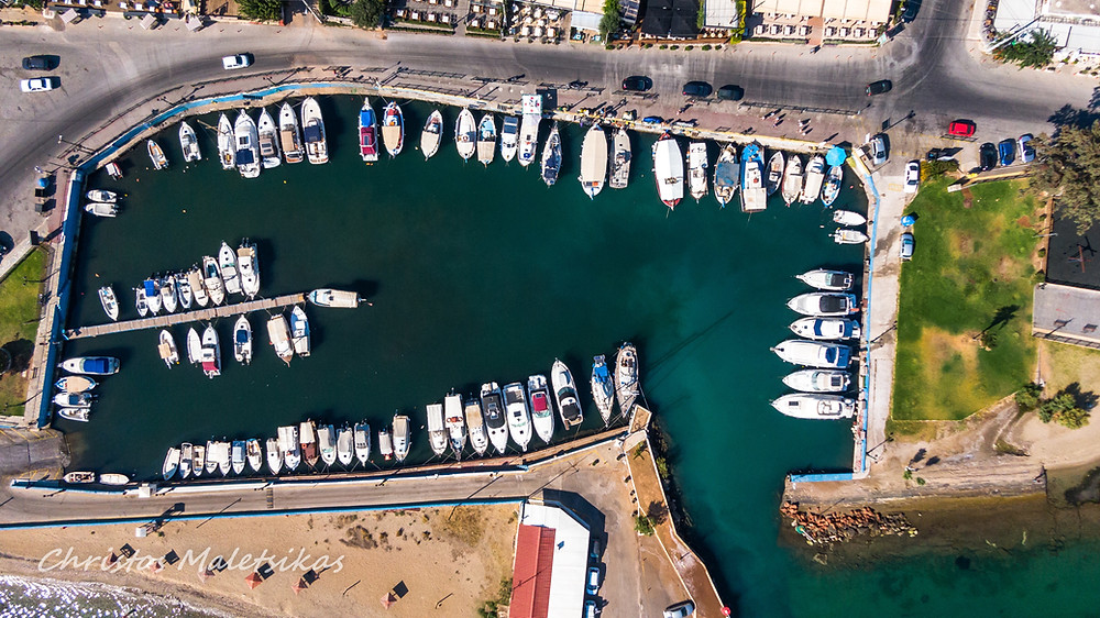 Το λιμανάκι Νέας Μάκρης εν ετη 2020 | φωτογράφος Χρήστος Μαλέτσικας