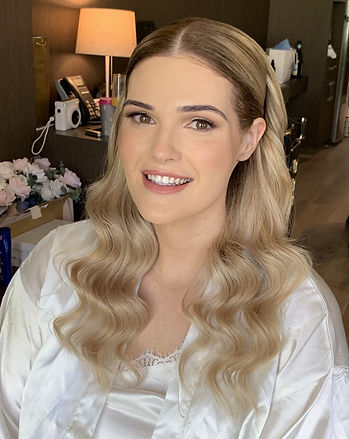 Fremantle bride Taylah wearing bridal soft waves with the front tucked, hairstyle by Ahead of Style Hair Artistry