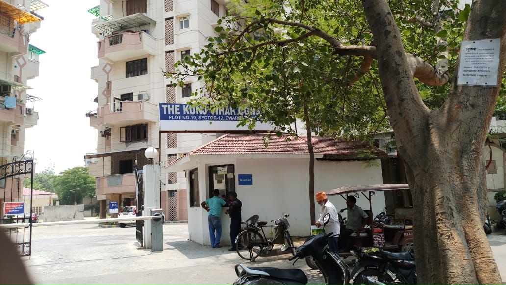 4bhk Flat for Sale in Kunj Vihar Apartment Sector-12 Dwarka, Delhi