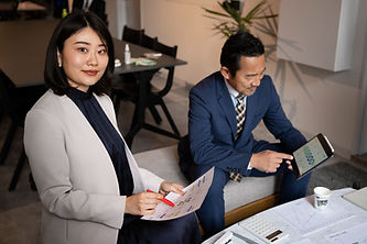 business-people-working-with-ipad-side-view.jpg
