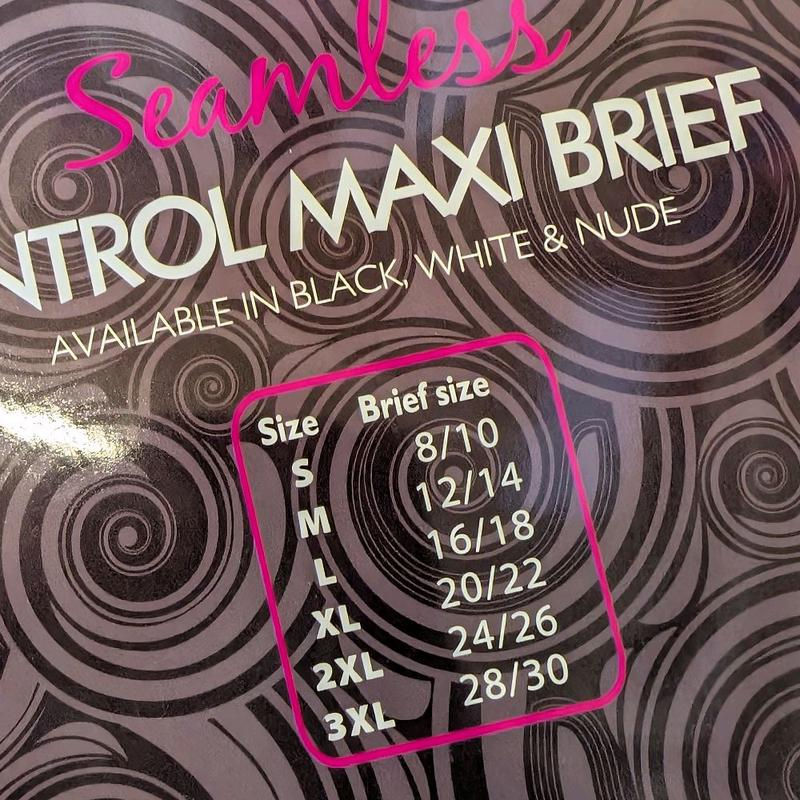 Thumbnail: Women's Seamless Control Maxi Briefs