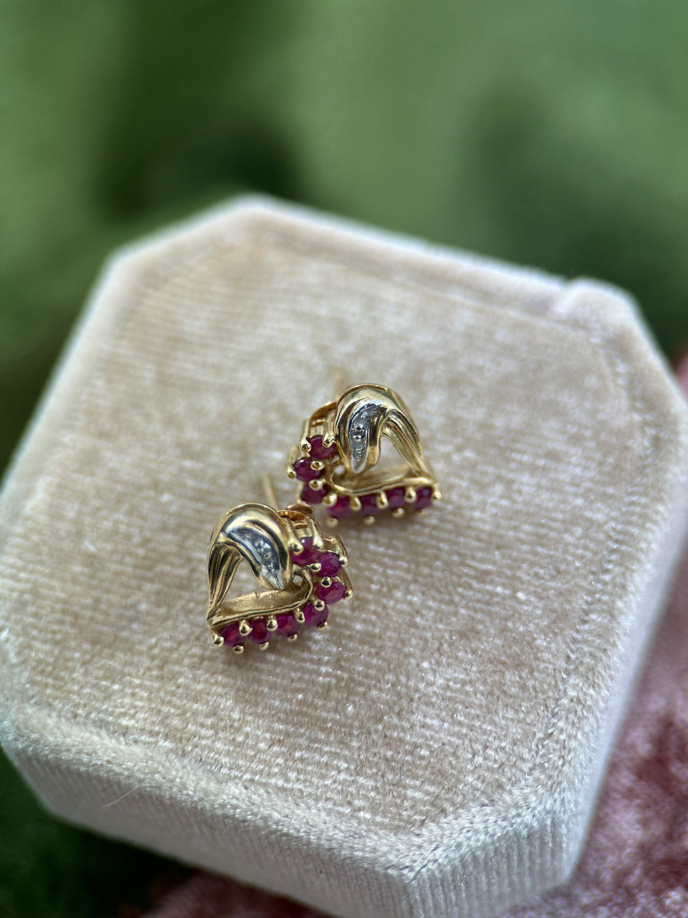 Thumbnail: 14k Yellow Gold Elegant Women’s Red Spinel Heart Shaped Earrings Vintage 3g Tw