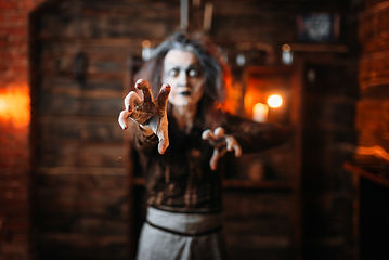 scary-witch-hands-out-front-view-8J4C2NU.jpeg