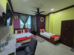 WhatsApp Image 2025-09-04 at 15.31.32.jpeg