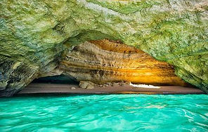 Algar-de-Benagil-768x511.jpg