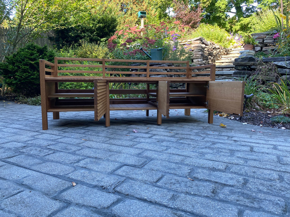 Modern handmade quartersawn white oak entryway bench