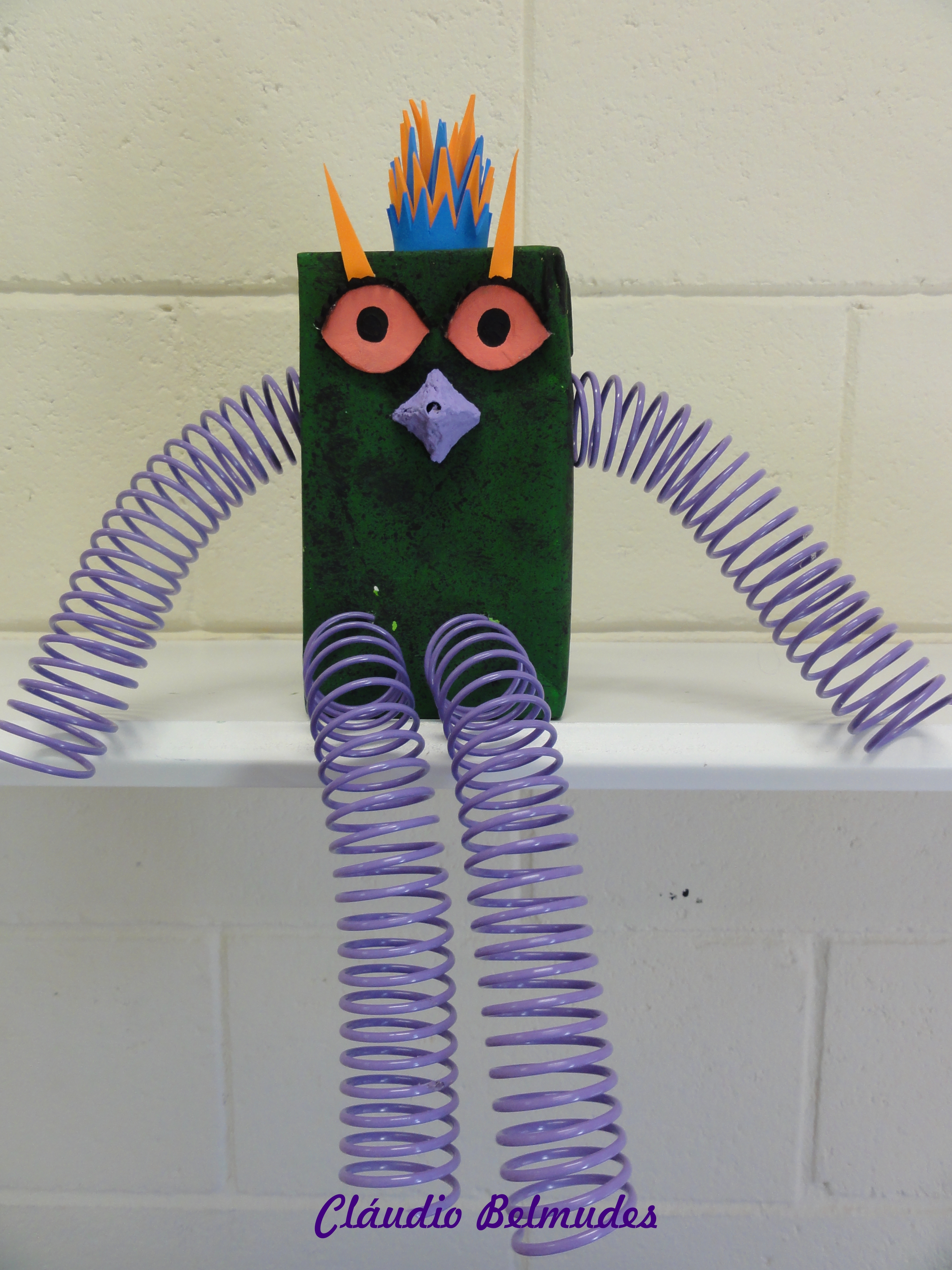 Boneco mola