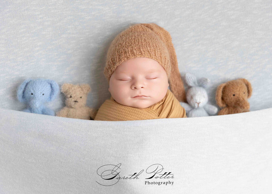 Birmingham | Bromsgrove | West Midlands | Midlands | Worcester | Newborn Photography | Newborn Photographer | Baby Photography | Baby Photographer