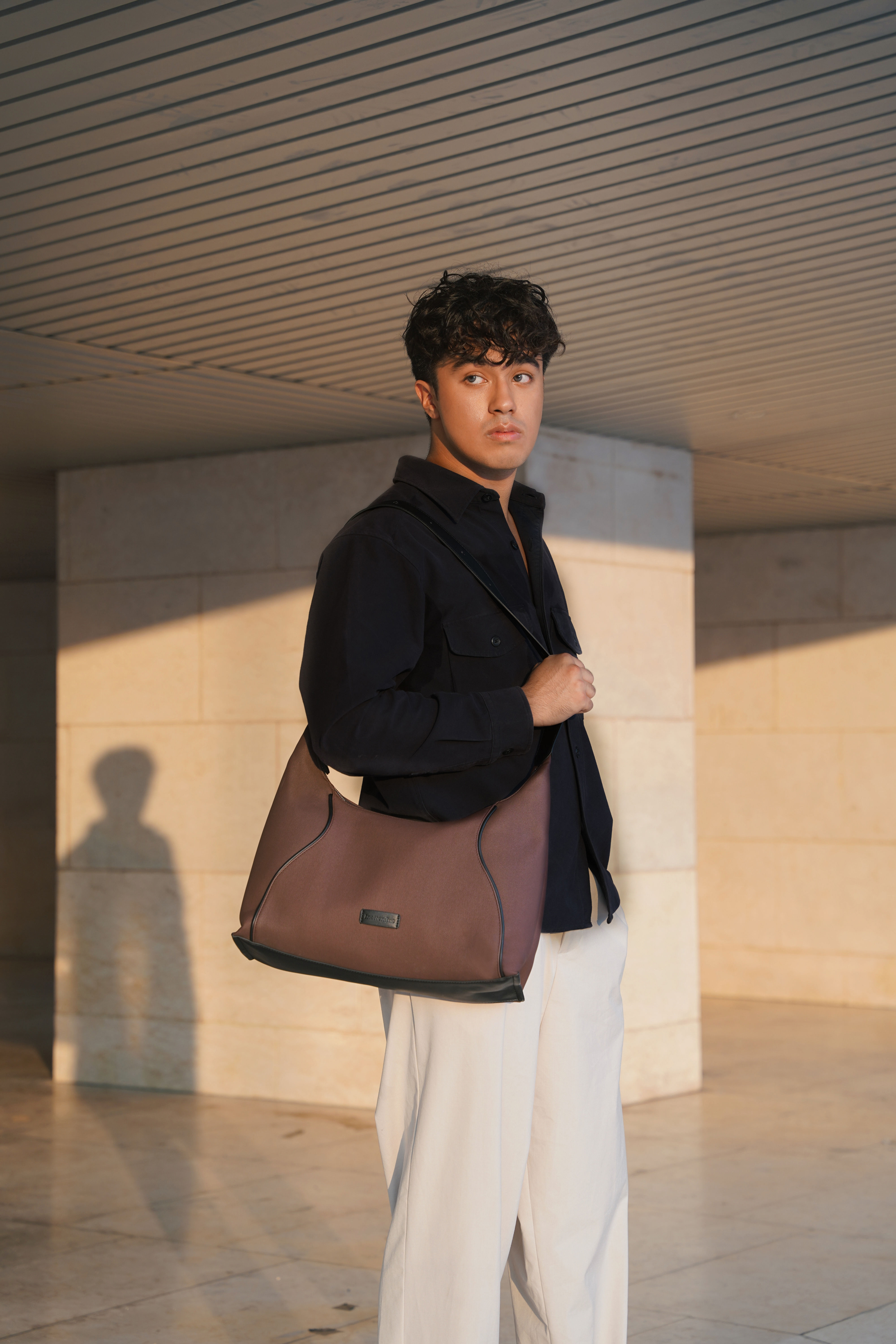 Retro Large Hobo - Truffle