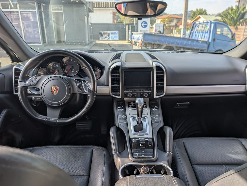 Miniatura: PORSCHE CAYENNE 2013