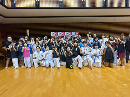 第13回オープントーナメント四国選抜空手道選手権大会に出場しました