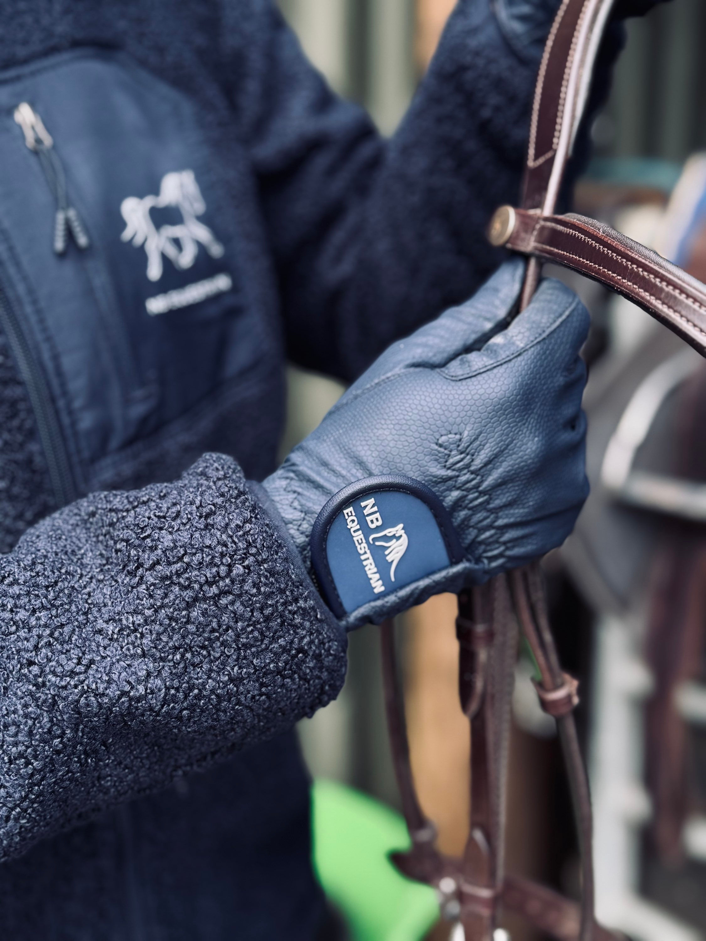 Classic riding gloves