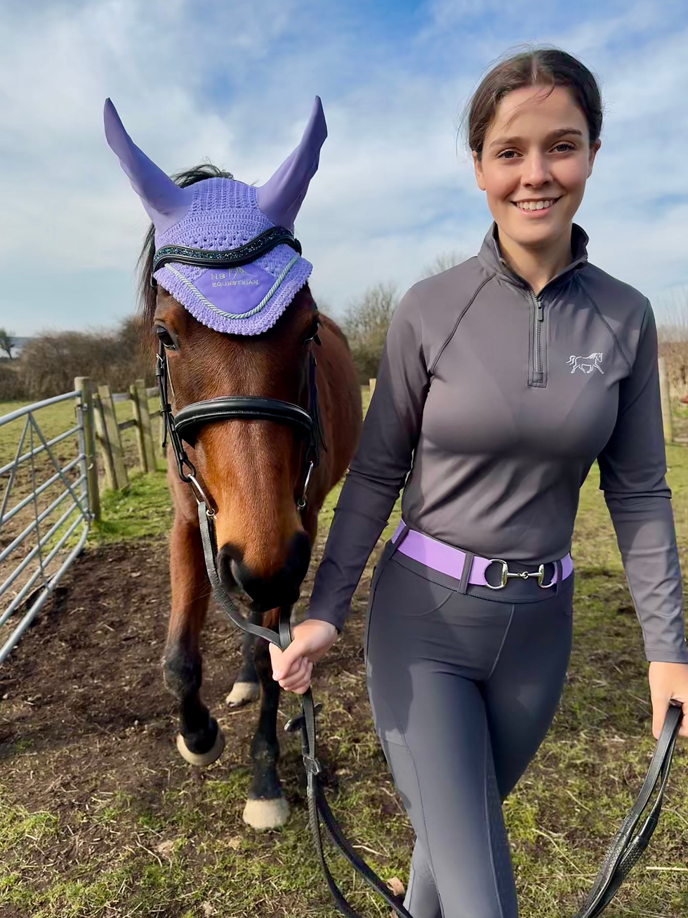 Thumbnail: NB Equestrian Womens grey base layer