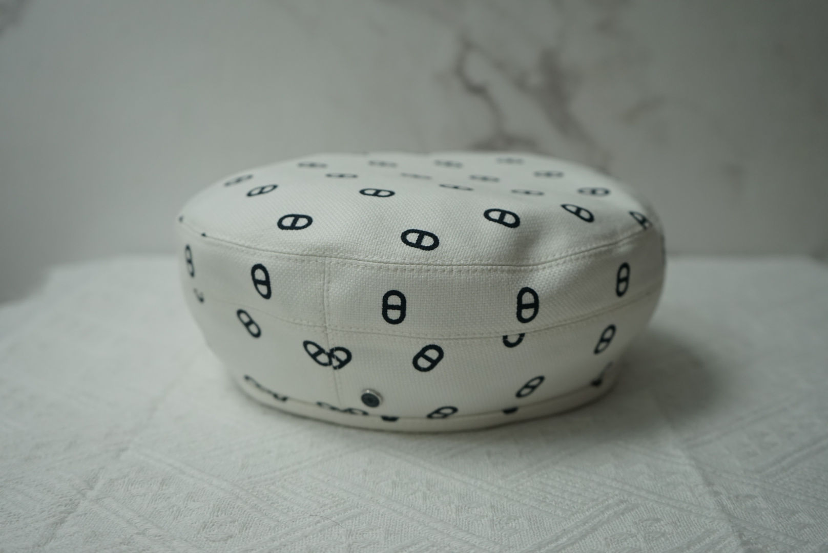 Hermes Saint-Honore beret 57