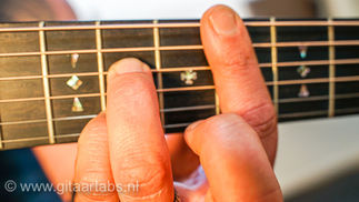 Dis - D#7 akkoord gitaar