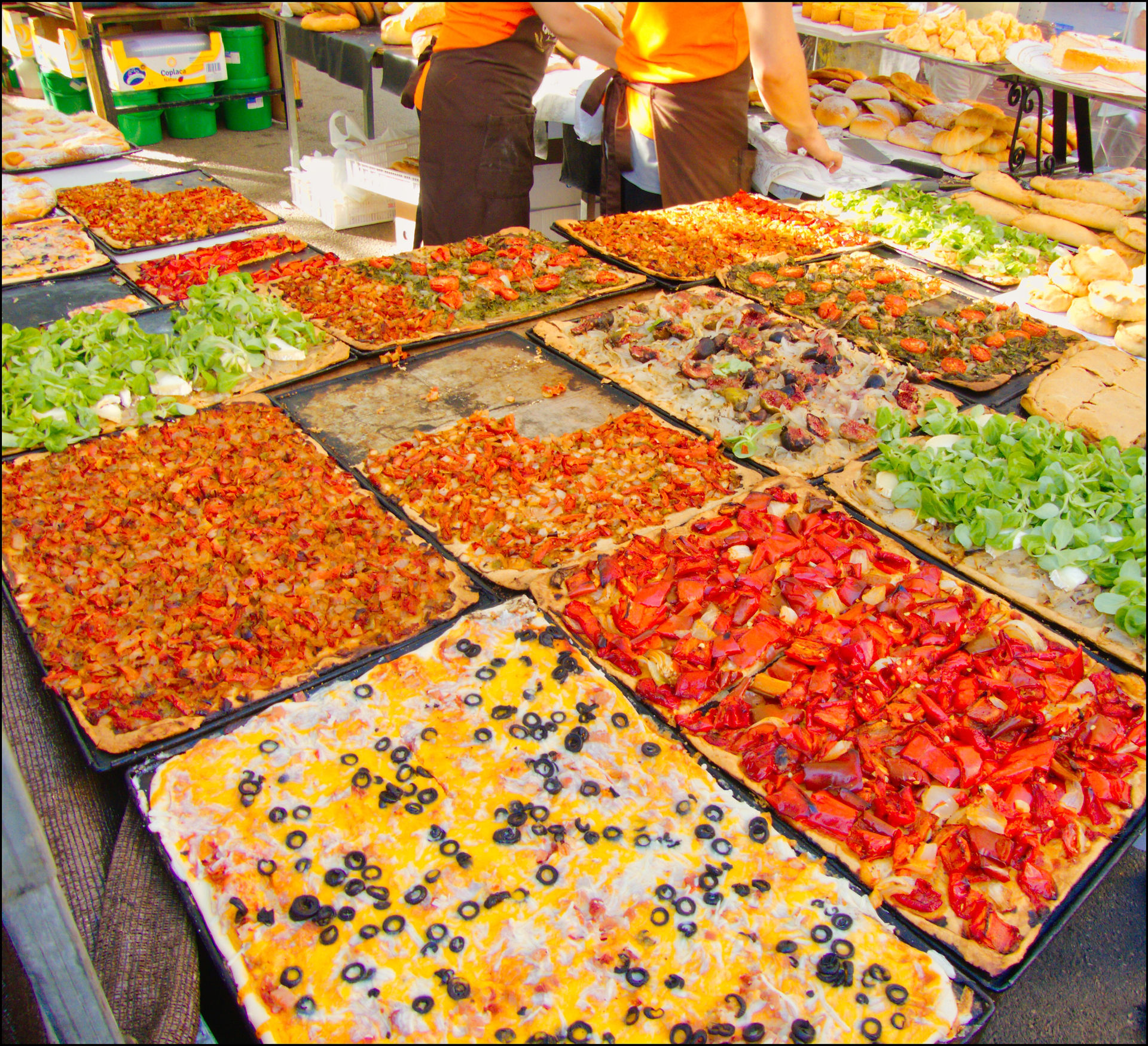 journeys and scorpions travelblog | Spain Mallorca 2017 | Santa Maria del Cami Market