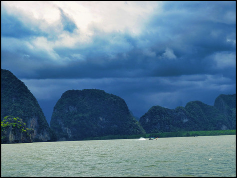 journeys & scorpions | travelblog | Thailand-Phuket | Ko Naka Yai
