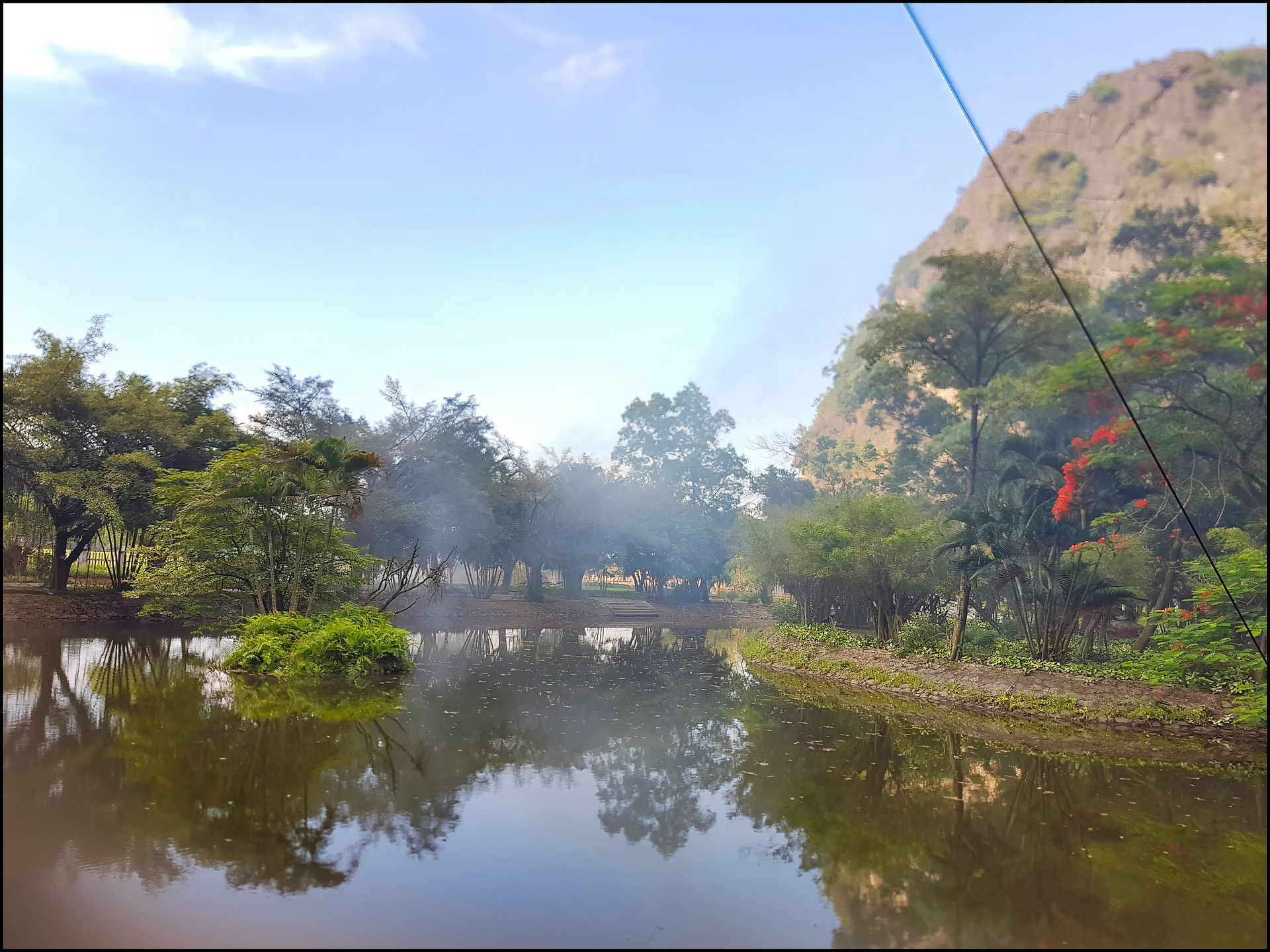 journeys and scorpions travelblog  | Vietnam-Ninh Binh, Hang Mua