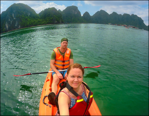 journeys and scorpions travelblog | Vietnam, Halong Bay, Pearl Farm, Kayak